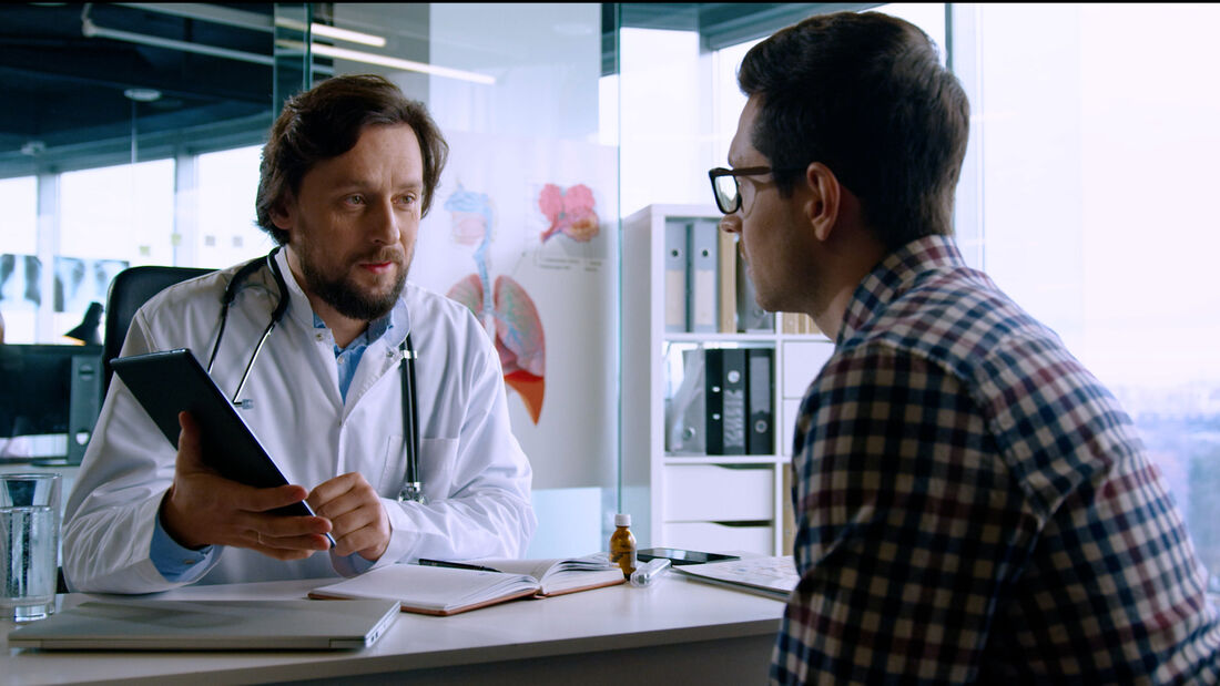 Carnaval 2026: chegada da folia reforça alerta para ISTs