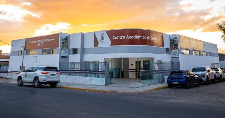 Centro Acadêmico do Sertão da UFPE completa um ano em Sertânia