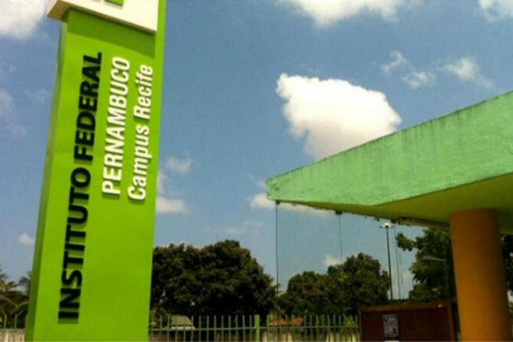 Aulão gratuito do Enem deve reunir nessa terça-feira até 2 mil estudantes do IFPE, no Recife