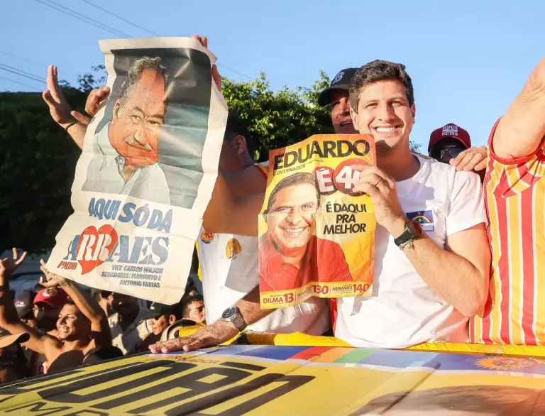 João Campos encerra domingo com agendas em Sanharó, São Caetano e Brejo da Madre de Deus