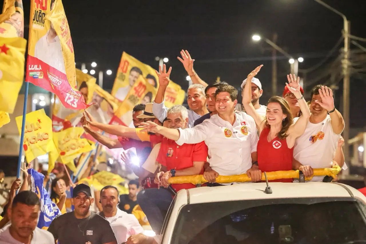 “Petrolina e Juazeiro cresceram muito e precisam de uma nova ligação”, diz João Campos ao prometer nova ponte