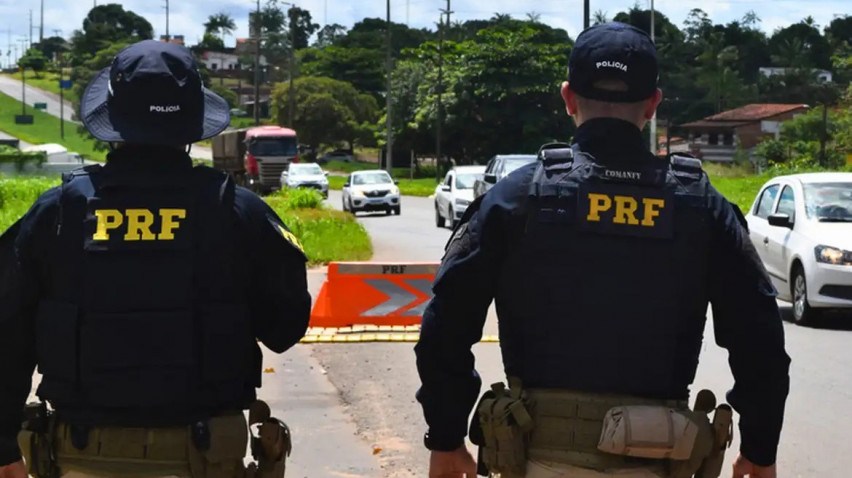 PRF reforça fiscalização nas rodovias de Pernambuco durante feriadão de Finados